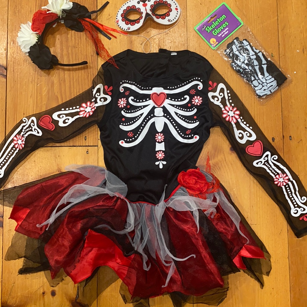 Day Of The Dead Halloween Costume Scared To The Bone Skeleton Child M 7